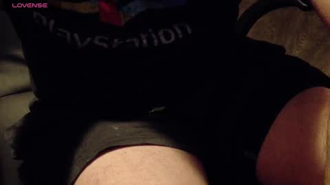 Snapshot of a0h2020 chatting on March 8, 9:28 am a0h online show from March 8, 9:28 am