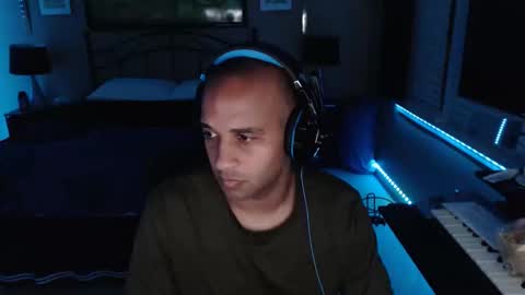 a4orce online show from March 6, 3:36 am