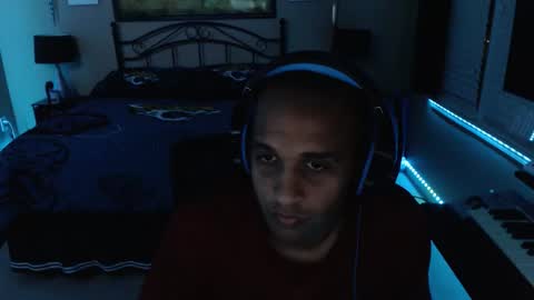 a4orce online show from March 11, 1:44 am