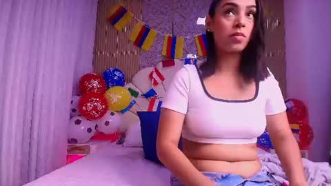 Aisha online show from June 30, 11:55 am