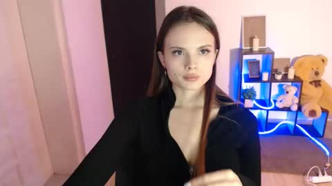 Snapshot of a_ariella_ chatting on November 5, 1:33 pm a_ariella_ online show from November 5, 1:33 pm