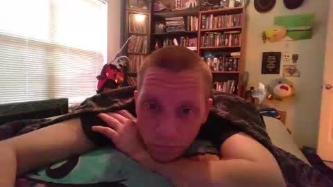 Snapshot of a_bored_dragon chatting on March 4, 10:38 pm A Bored Dragon online show from March 4, 10:38 pm