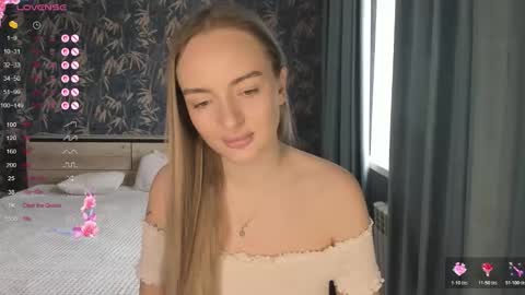 Adelina online show from March 4, 9:04 am