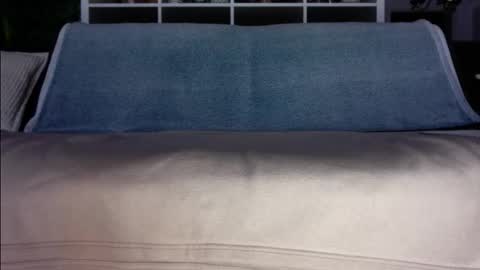 a_nice_dick_77 online show from March 17, 5:22 am