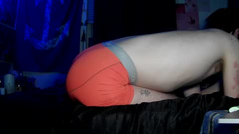 Chris online show from December 2, 4:51 am