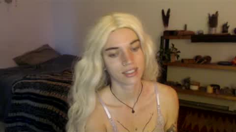 ally online show from December 15, 7:42 pm