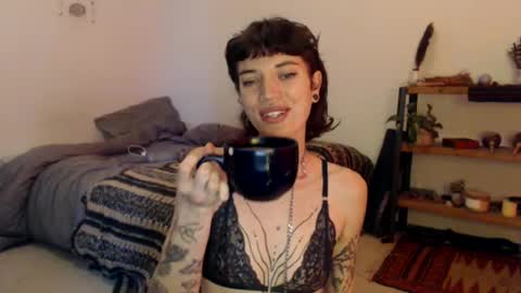 ally online show from March 1, 7:04 pm