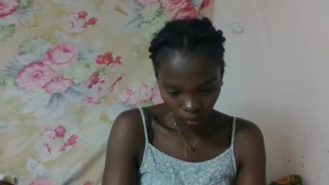 Snapshot of aadienne chatting on May 2, 7:46 am aadienne online show from May 2, 7:46 am