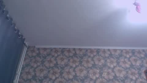 Snapshot of aalicebubble chatting on February 27, 6:52 pm Alice online show from February 27, 6:52 pm