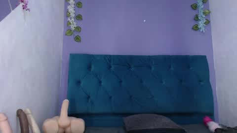 Snapshot of aalorenamar chatting on May 8, 3:45 am Alorena Mar online show from May 8, 3:45 am
