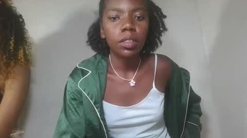 Snapshot of aangevelo chatting on November 3, 10:21 pm aangevelo online show from November 3, 10:21 pm