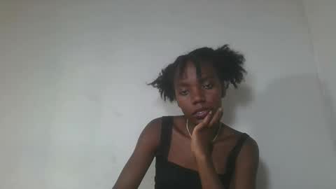 Snapshot of aangevelo chatting on November 4, 10:25 am aangevelo online show from November 4, 10:25 am