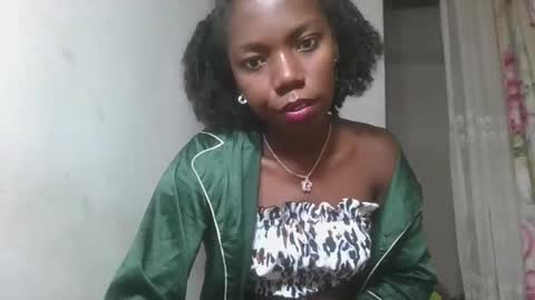 Snapshot of aangevelo chatting on November 6, 3:51 am aangevelo online show from November 6, 3:51 am