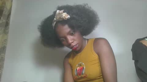 Snapshot of aangevelo chatting on November 8, 9:46 pm aangevelo online show from November 8, 9:46 pm