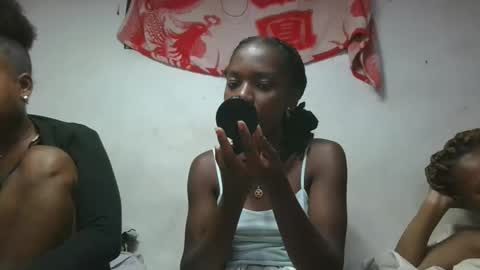 Snapshot of aangevelo chatting on November 28, 9:39 pm aangevelo online show from November 28, 9:39 pm