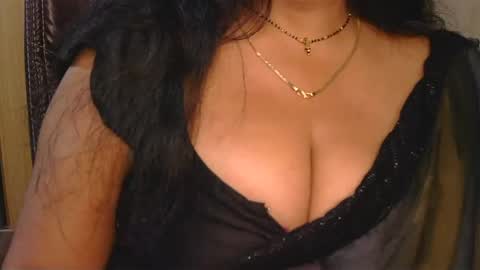 Snapshot of aaradhya_sexy_88 chatting on January 23, 9:29 am aaradhya_sexy_88 online show from January 23, 9:29 am