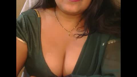 Snapshot of aaradhya_sexy_88 chatting on November 13, 10:25 am aaradhya_sexy_88 online show from November 13, 10:25 am