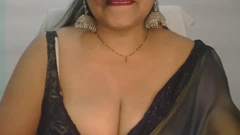 aaradhya_sexy_88 online show from May 22, 10:10 am