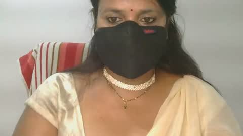 Snapshot of aaradhya_sexy_88 chatting on July 5, 9:38 am aaradhya_sexy_88 online show from July 5, 9:38 am