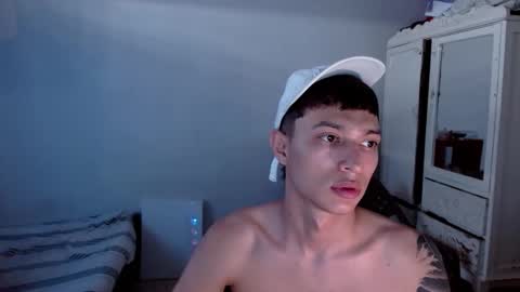 Snapshot of aarman_bannana chatting on March 12, 5:52 pm aarman online show from March 12, 5:52 pm