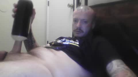 Snapshot of aarmun37 chatting on December 7, 10:01 am aarmun37 online show from December 7, 10:01 am