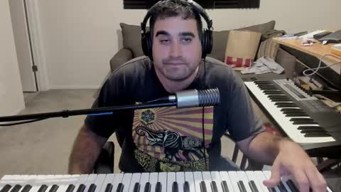 Snapshot of aaroleplayer chatting on September 21, 3:19 am Aaron online show from September 21, 3:19 am