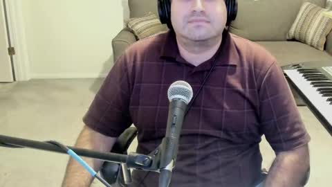 Snapshot of aaroleplayer chatting on November 18, 12:16 am Aaron online show from November 18, 12:16 am