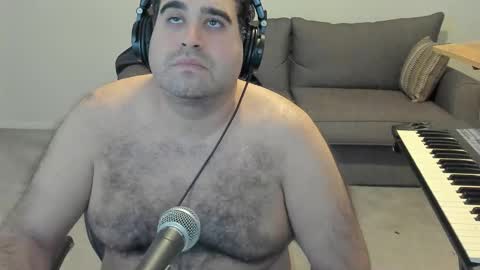 Snapshot of aaroleplayer chatting on February 1, 7:56 pm Aaron online show from February 1, 7:56 pm