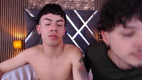 Aaron online show from September 11, 5:02 pm