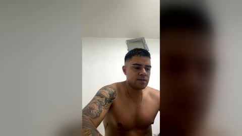 aaron_brink online show from July 31, 11:48 pm