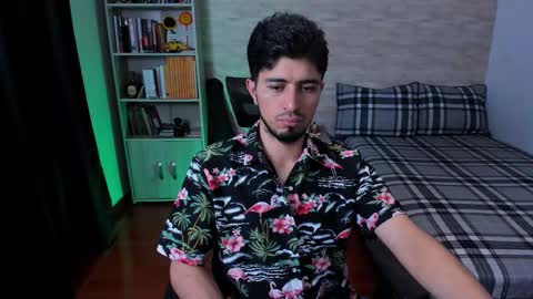Aaron online show from September 16, 7:04 pm