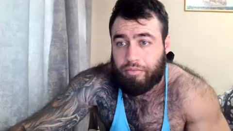 Snapshot of aaron_royal chatting on July 9, 3:21 am Davin tayl online show from July 9, 3:21 am