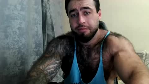 Snapshot of aaron_royal chatting on July 22, 3:15 pm Davin tayl online show from July 22, 3:15 pm
