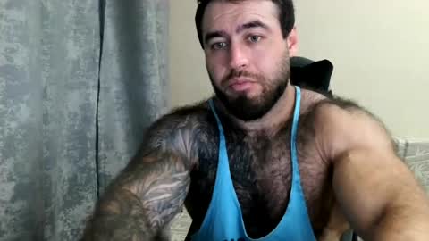 Snapshot of aaron_royal chatting on July 28, 4:39 pm Davin tayl online show from July 28, 4:39 pm