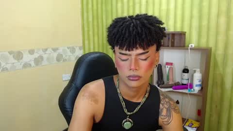 im NiallDun online show from February 27, 2:42 am