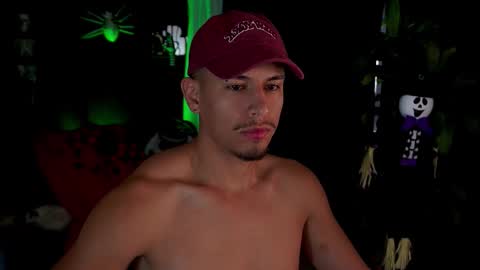 AARON  online show from October 16, 12:17 pm