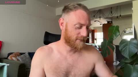 Snapshot of aaronstone_ chatting on October 9, 11:08 am Scrufffypup online show from October 9, 11:08 am