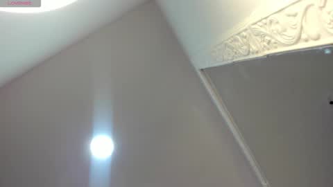 Snapshot of abbey_walker chatting on February 13, 11:06 am abbey_walker online show from February 13, 11:06 am