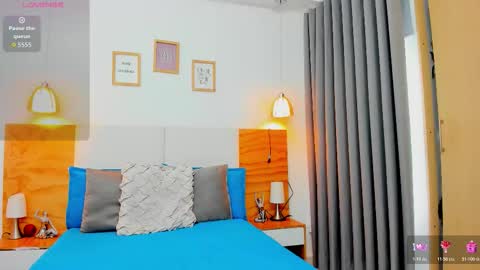 Snapshot of abbie_royy chatting on November 22, 1:10 pm Abbie Royy online show from November 22, 1:10 pm