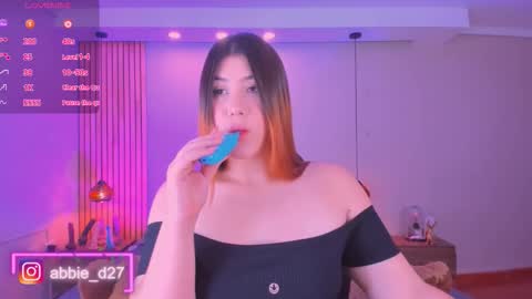 Abbie Edmond  online show from November 25, 3:50 am