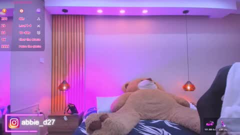 Abbie Edmond  online show from January 8, 4:04 am