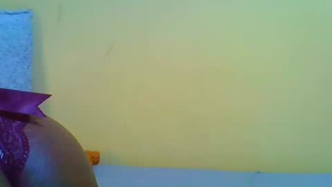 abbiehh online show from July 29, 10:02 am