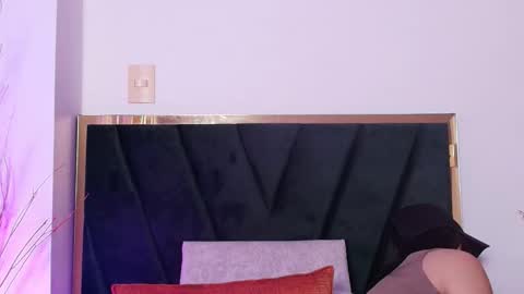 Abbie Joness online show from March 12, 11:38 am