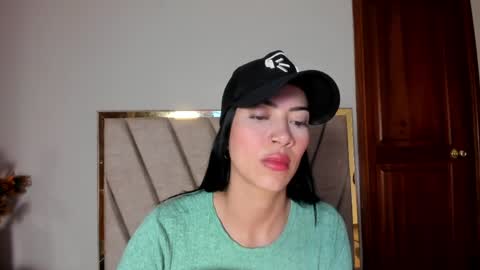Abbie Joness online show from May 28, 11:40 am