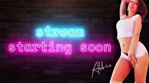 Snapshot of abbienextdoor chatting on November 9, 2:21 am Abbie online show from November 9, 2:21 am