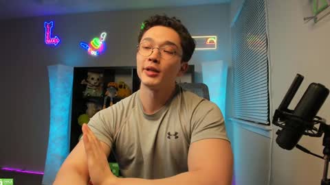 Snapshot of abbuddy920236 chatting on December 14, 5:18 am buddy online show from December 14, 5:18 am