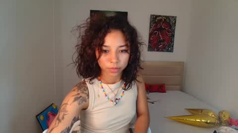 Lucia  online show from January 29, 3:15 pm