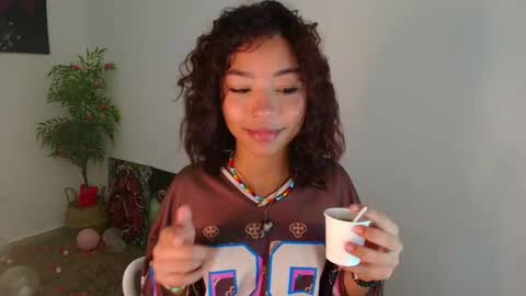 Lucia  online show from February 6, 12:16 pm