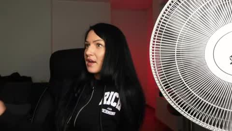 Snapshot of abby_laker chatting on April 18, 7:58 pm ABBY LAKER online show from April 18, 7:58 pm