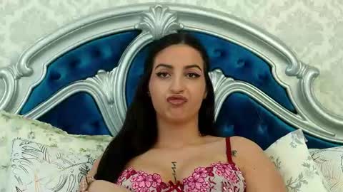 Snapshot of abby_moonx chatting on June 24, 5:23 pm Abby online show from June 24, 5:23 pm